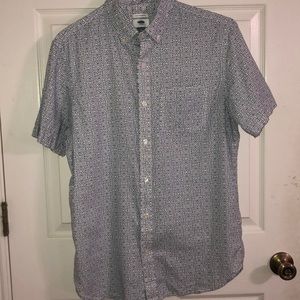 Men’s Blue and White Button-Up Short Sleeve